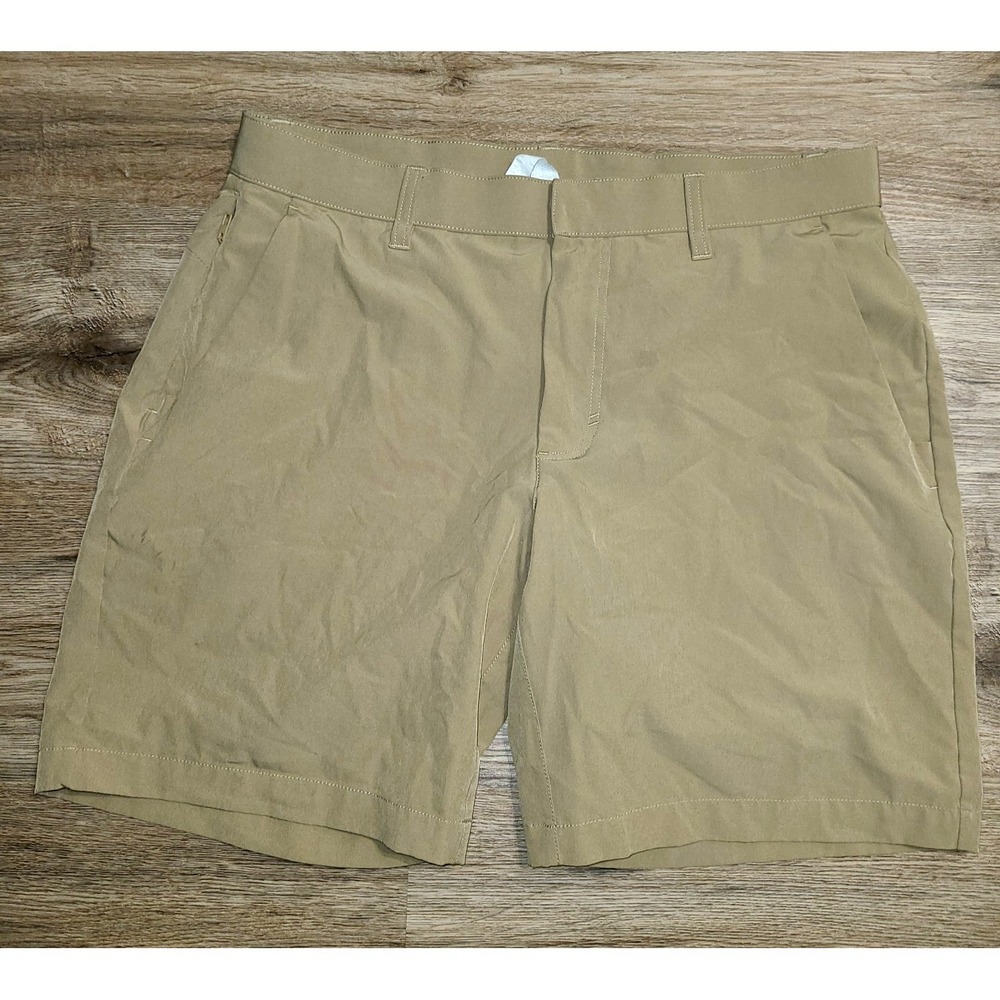 EUC Fabletics men 32 Chino The Only Shorts Performance Stretch 8"